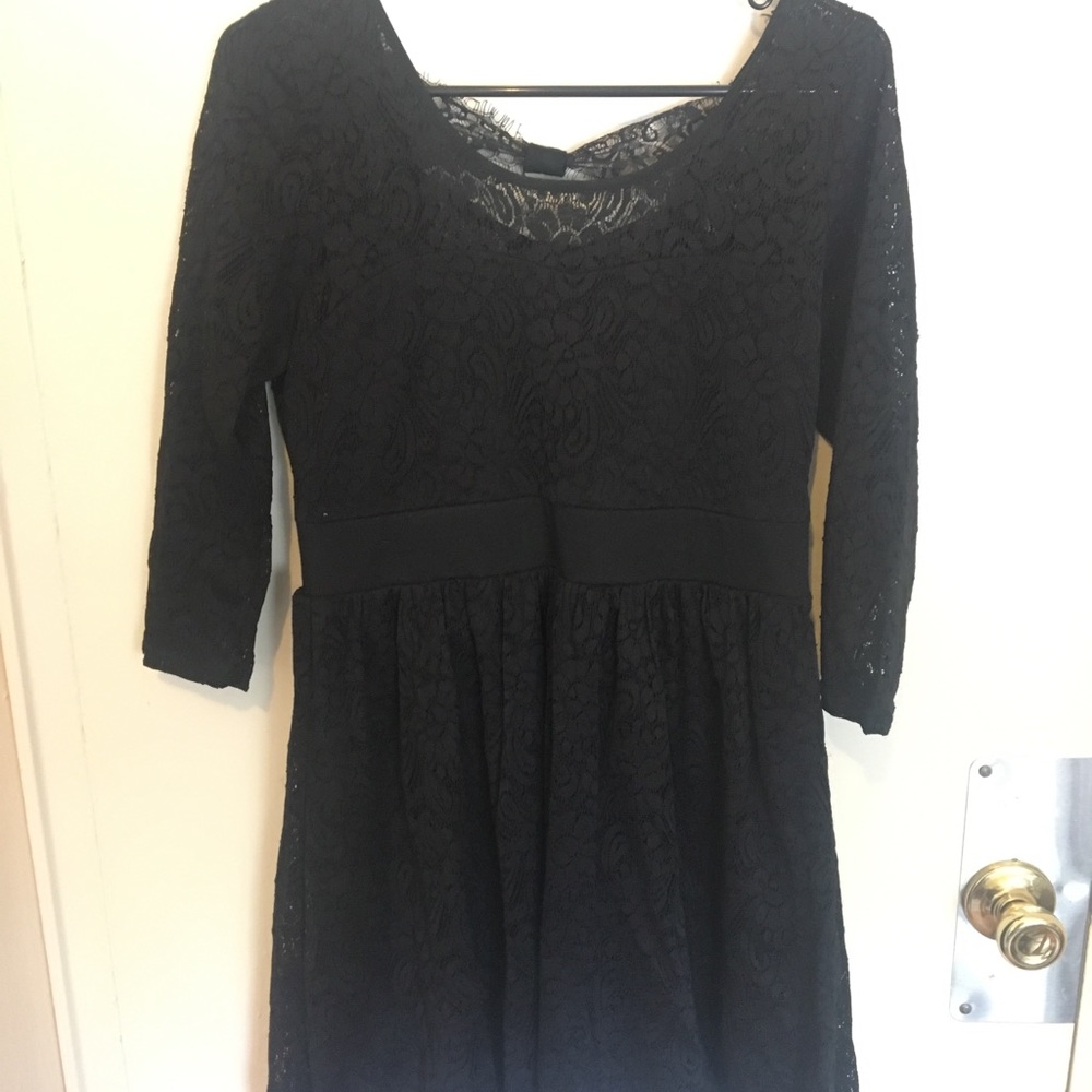 Black lace dress